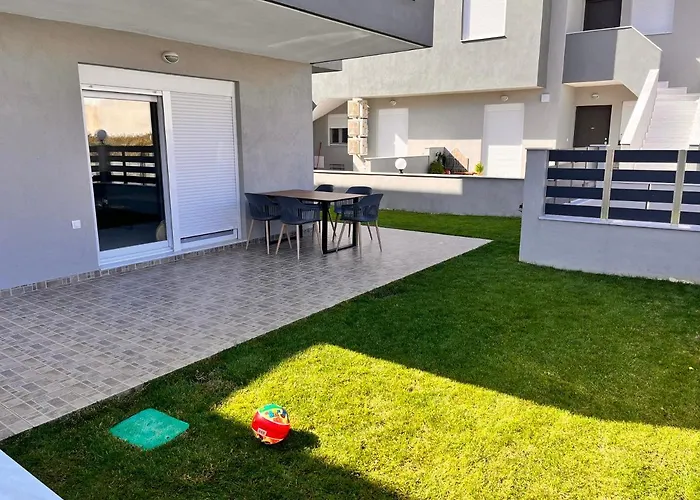 公寓 Three Cats 尼基季